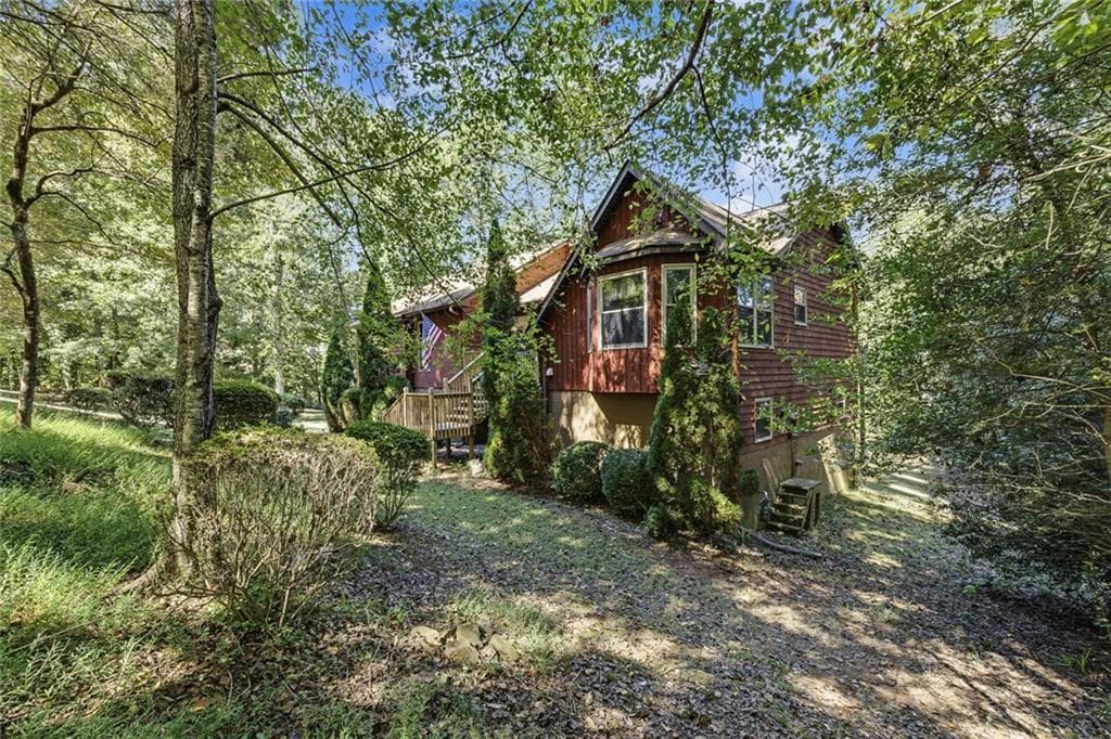 3 bedroom, 2 bathroom, 2,376 sq ft single family residence for sale at 708 Cobb Trail, Woodstock, GA 30188 — photo 5