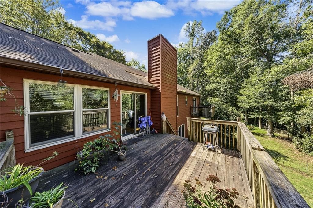 3 bedroom, 2 bathroom, 2,376 sq ft single family residence for sale at 708 Cobb Trail, Woodstock, GA 30188 — photo 7