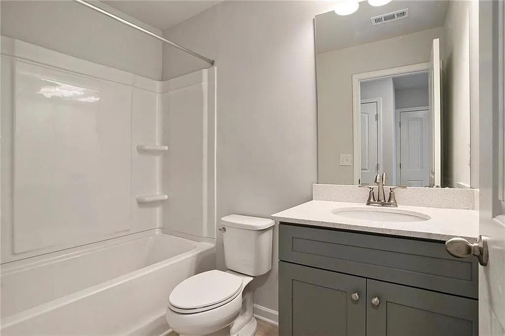 4 bedroom, 4 bathroom, 1,941 sq ft single family residence for rent at 3132 Washburn St SE, Atlanta, GA 30354 for $2,650 a month — photo 8