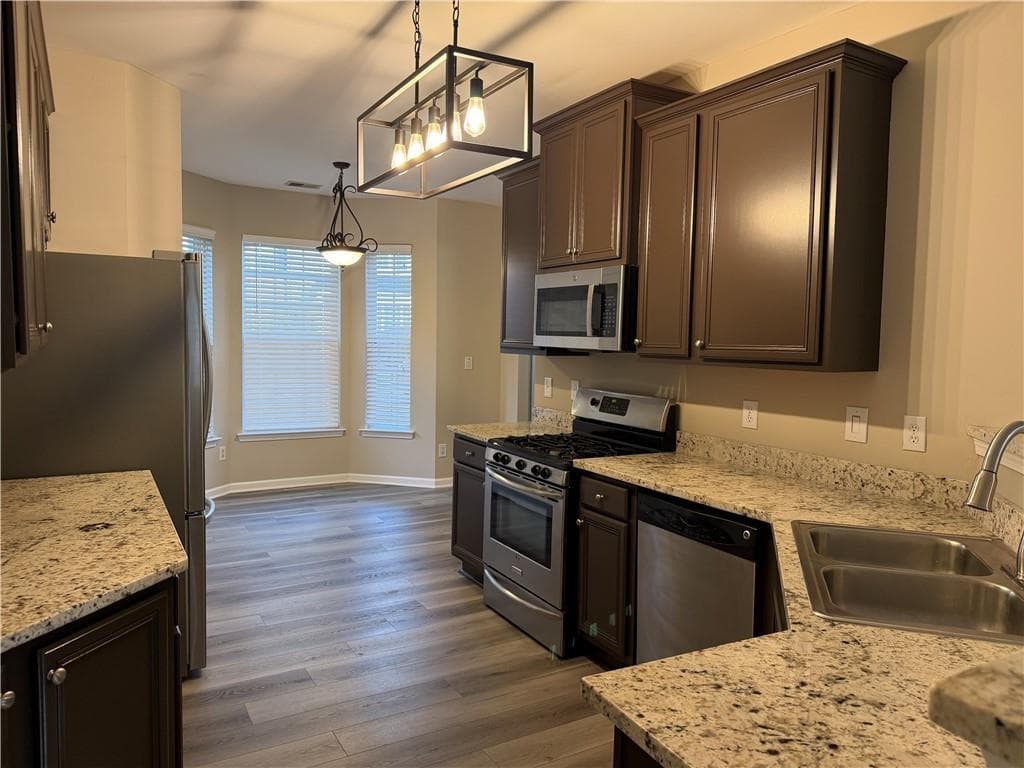 3 bedroom, 3 bathroom, 1,652 sq ft townhouse for rent at 4719 Liberty Square Drive, Acworth, GA 30101 for $2,150 a month — photo 9