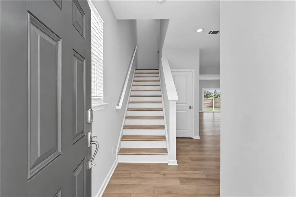 4 bedroom, 3 bathroom, 1,892 sq ft single family residence for sale at 2265 Linden Pass, Douglasville, GA 30135 — photo 4