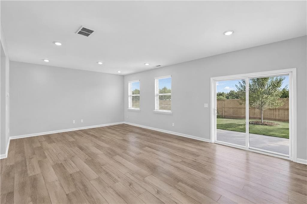 4 bedroom, 3 bathroom, 1,892 sq ft single family residence for sale at 2265 Linden Pass, Douglasville, GA 30135 — photo 7