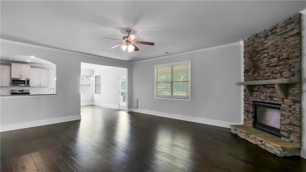5 bedroom, 4 bathroom, 3,068 sq ft single family residence for rent at 3975 Frasier Drive, Cumming, GA 30028 for $2,900 a month — photo 7