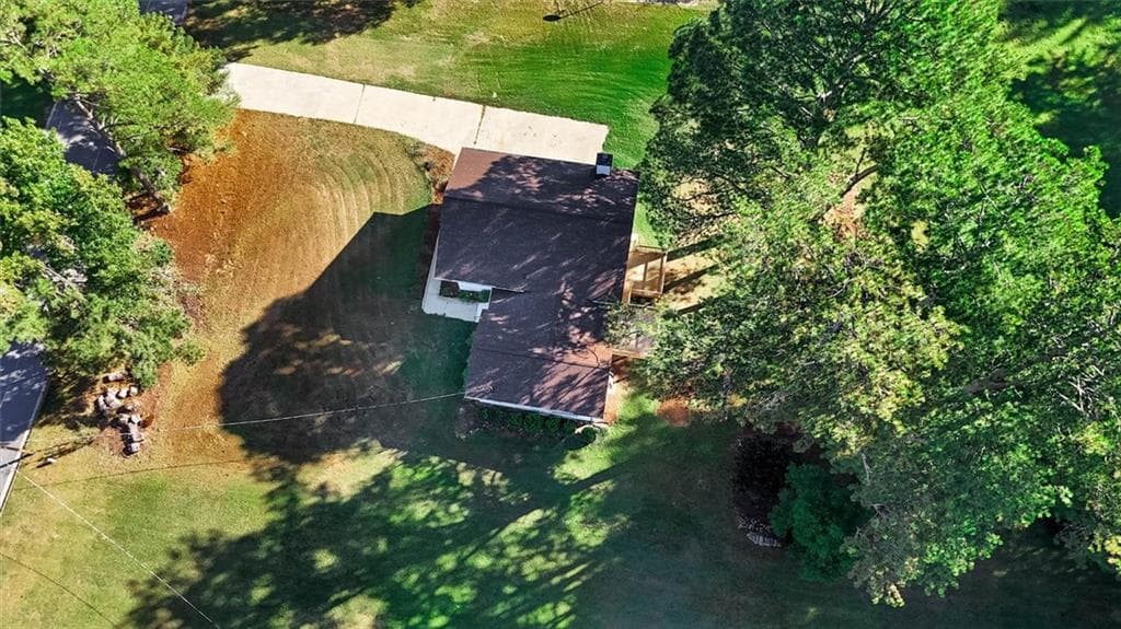 5 bedroom, 4 bathroom, 3,400 sq ft single family residence for sale at 150 Thornton Drive, Fayetteville, GA 30214 — photo 9