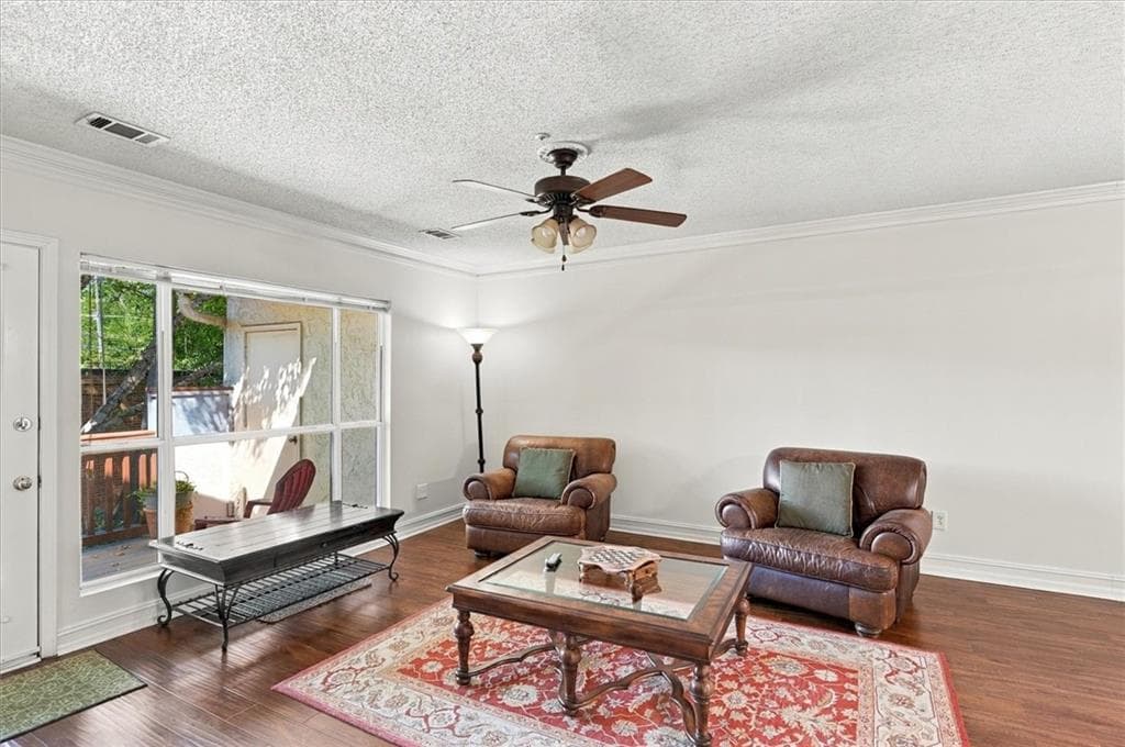 2 bedroom, 2 bathroom, 1,285 sq ft condominium for sale at 494 Sherman Way, Decatur, GA 30033 — photo 2
