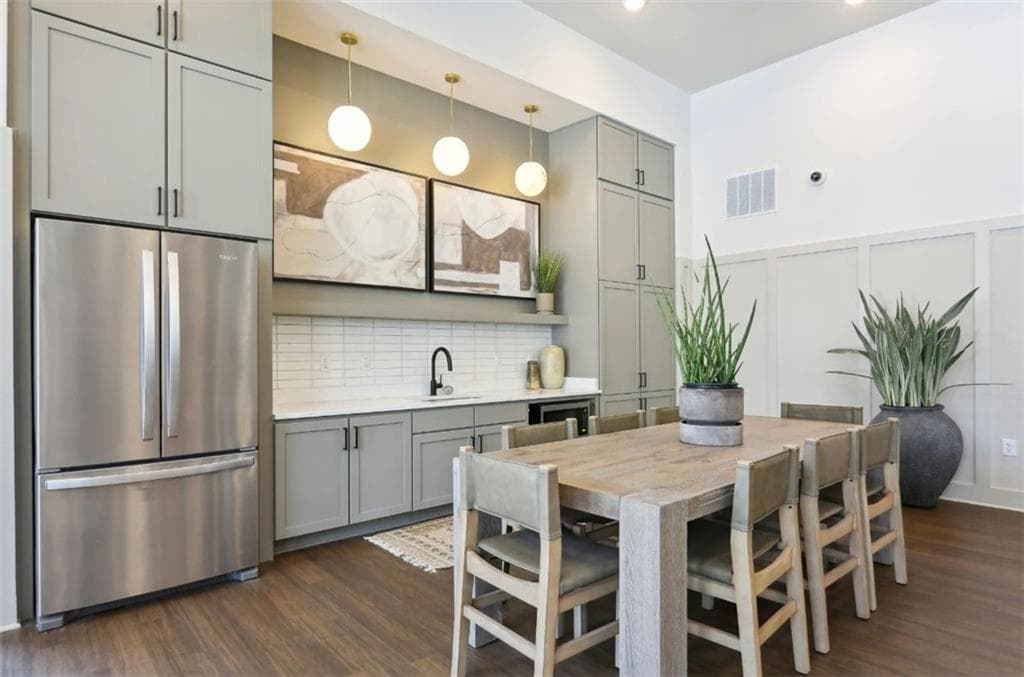 1 bedroom, 1 bathroom, 756 sq ft apartment for rent at 75 Overlook Parkway 136, Cartersville, GA 30121 for $1,424 a month — photo 2