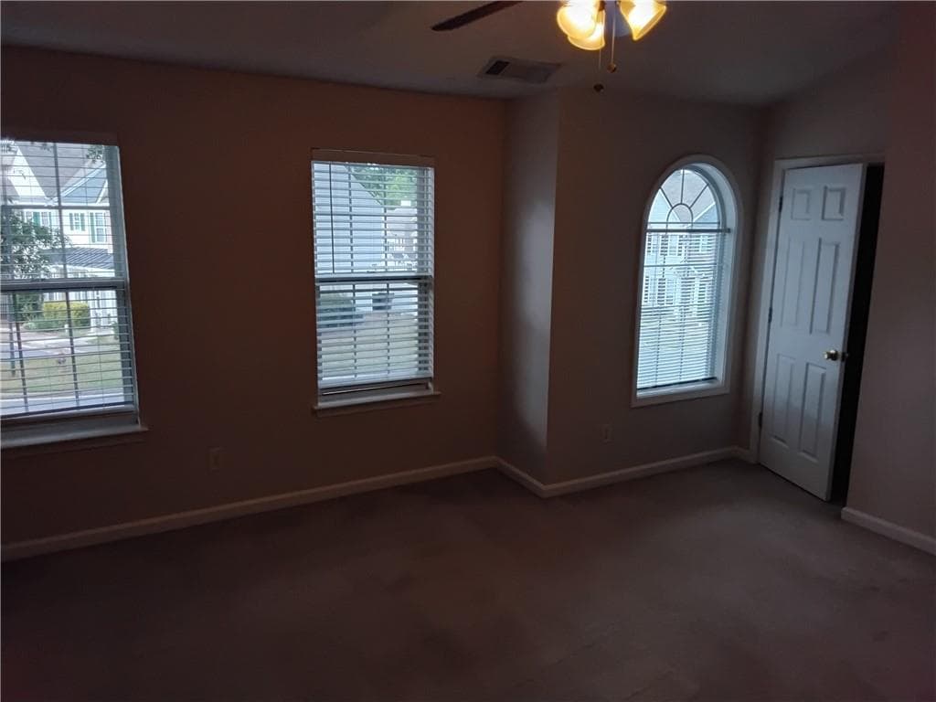 2 bedroom, 3 bathroom, 1,498 sq ft townhouse for sale at 914 Tree Creek Boulevard, Lawrenceville, GA 30043 — photo 5