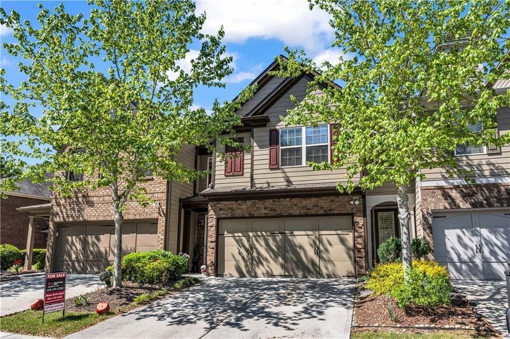 3 bedroom, 3 bathroom, 1,987 sq ft townhouse for rent at 3102 Brockenhurst Drive, Buford, GA 30519 for $2,295 a month — photo 1 of 34