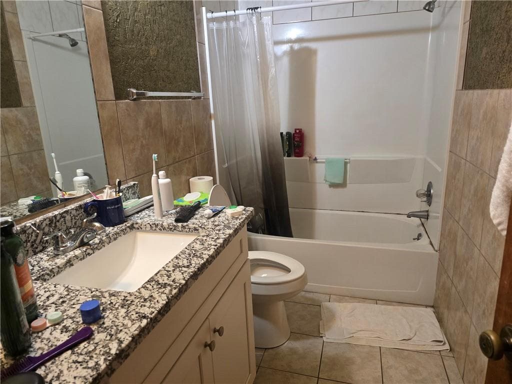 2 bedroom, 2 bathroom, 2,178 sq ft single family residence for rent at 2646 Rabun Circle B, Suwanee, GA 30024 for $1,550 a month — photo 8