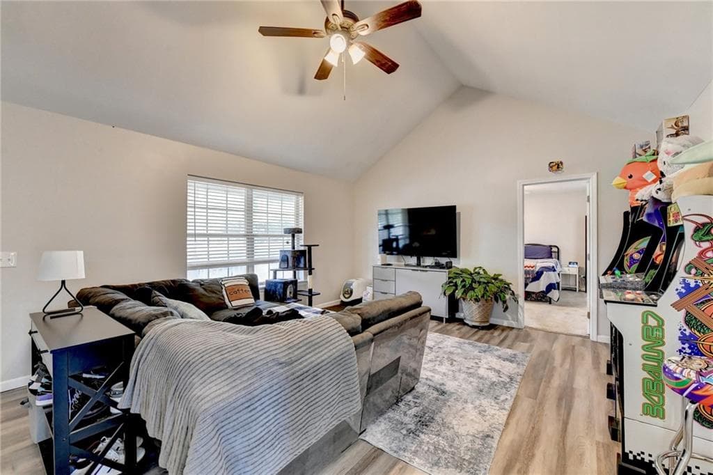 3 bedroom, 2 bathroom, 1,404 sq ft single family residence under contract at 2041 Prospect Road, Lawrenceville, GA 30043 — photo 7