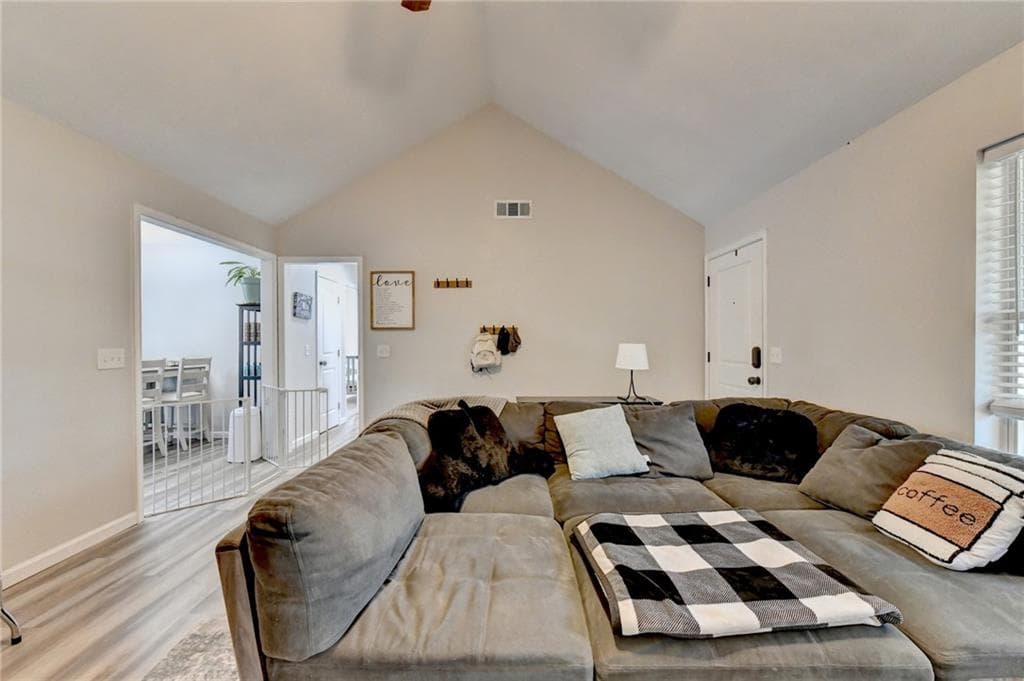 3 bedroom, 2 bathroom, 1,404 sq ft single family residence under contract at 2041 Prospect Road, Lawrenceville, GA 30043 — photo 10