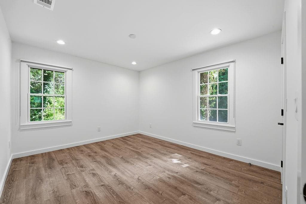 2 bedroom, 1 bathroom, 831 sq ft single family residence for sale at 1127 Delores Way, Forest Park, GA 30297 — photo 8