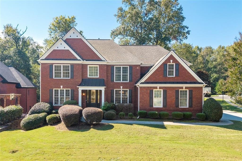 6 bedroom, 5 bathroom, 5,563 sq ft single family residence for sale at 1725 Spartan Lane, Hoschton, GA 30548
