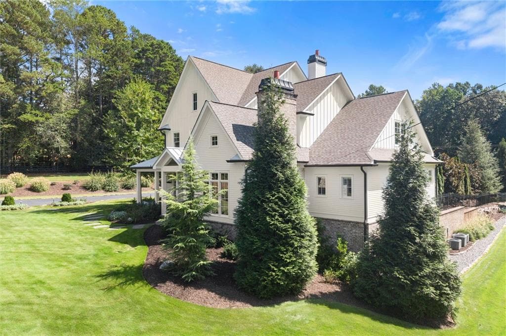 6 bedroom, 8 bathroom, 8,196 sq ft single family residence for sale at 15995 Freemanville Road, Milton, GA 30004 — photo 4