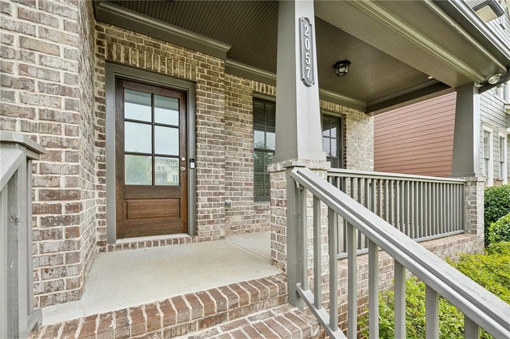 4 bedroom, 4 bathroom, 3,268 sq ft single family residence for sale at 2057 White Cypress Court, Smyrna, GA 30082 — photo 2