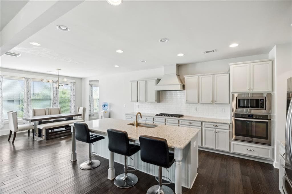 4 bedroom, 4 bathroom, 3,268 sq ft single family residence for sale at 2057 White Cypress Court, Smyrna, GA 30082 — photo 6