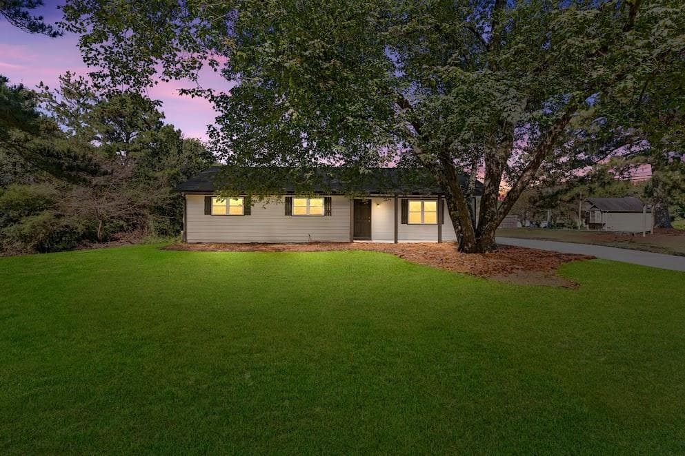3 bedroom, 2 bathroom, 1,308 sq ft single family residence for sale at 1782 Harmony Road, Powder Springs, GA 30127 — photo 3