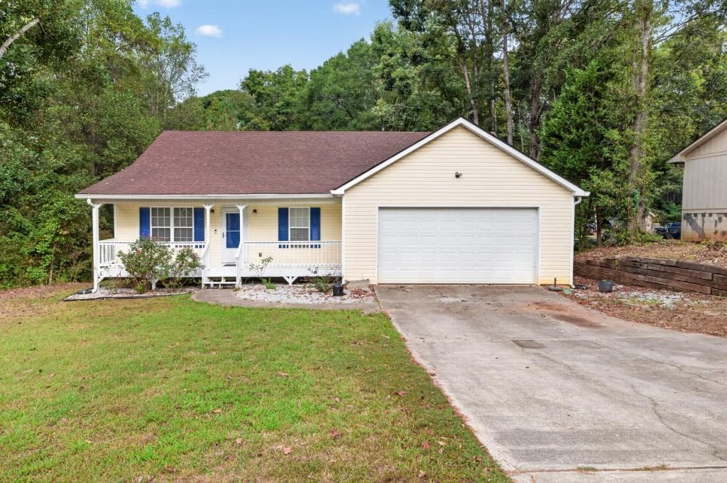3 bedroom, 2 bathroom, 1,538 sq ft single family residence for sale at 930 Dogwood Trail, Winder, GA 30680 — photo 2