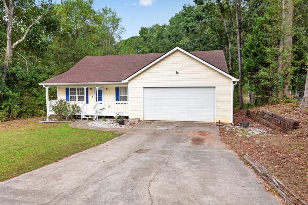 3 bedroom, 2 bathroom, 1,538 sq ft single family residence for sale at 930 Dogwood Trail, Winder, GA 30680 — photo 3