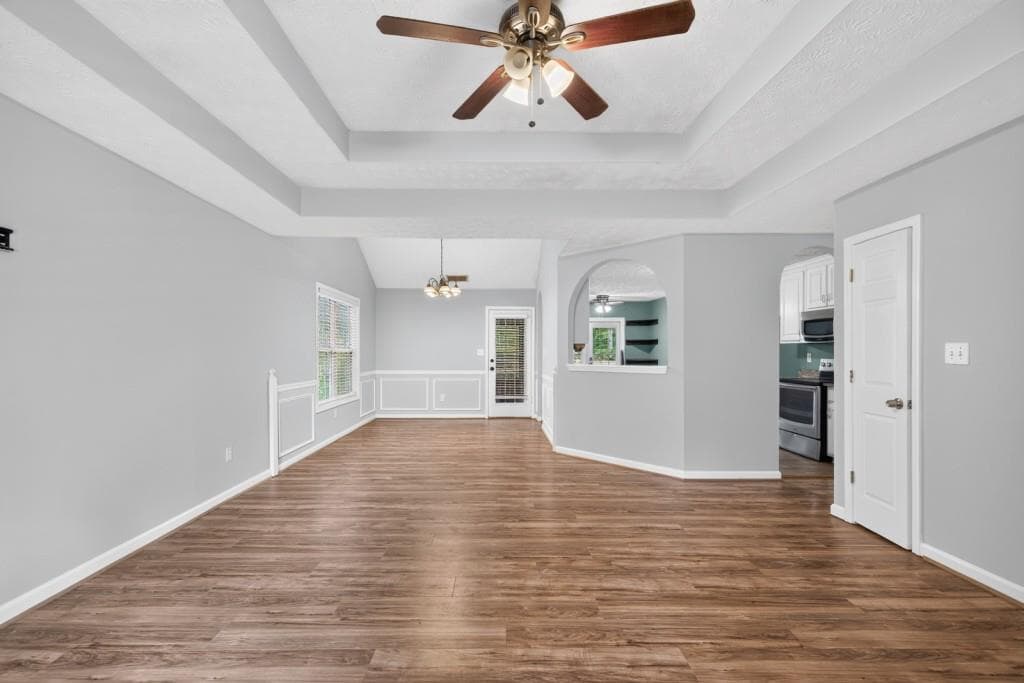3 bedroom, 2 bathroom, 1,538 sq ft single family residence for sale at 930 Dogwood Trail, Winder, GA 30680 — photo 7
