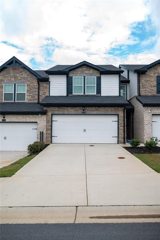 3 bedroom, 3 bathroom, 1,672 sq ft townhouse for sale at 229 Bald Avenue, Mcdonough, GA 30253 — photo 2