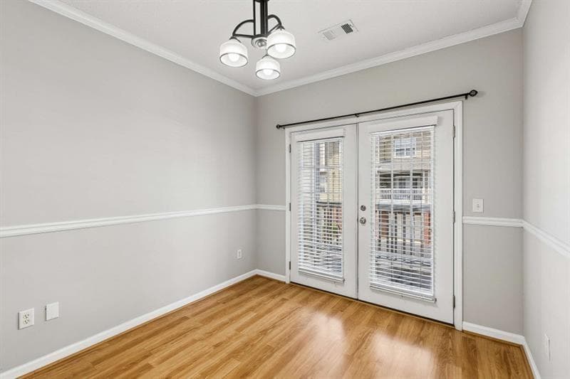 3 bedroom, 3 bathroom, 1,780 sq ft condominium for sale at 1112 Woodland Lane, Alpharetta, GA 30009 — photo 8
