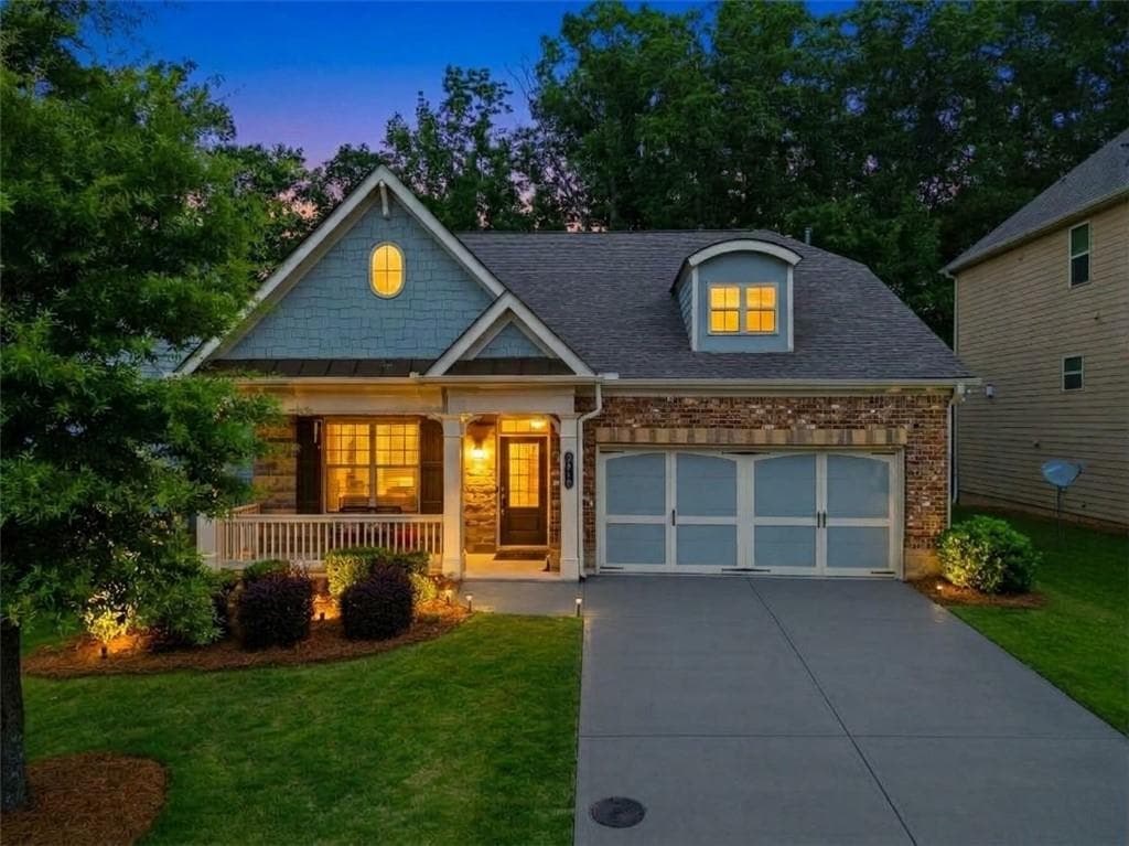 4 bedroom, 3 bathroom, 2,800 sq ft single family residence for sale at 2910 Prestwood Drive, Cumming, GA 30040