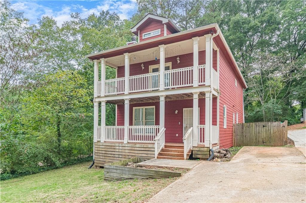 3 bedroom, 3 bathroom, 2,016 sq ft single family residence for sale at 488 Third Avenue, Scottdale, GA 30079 — photo 3
