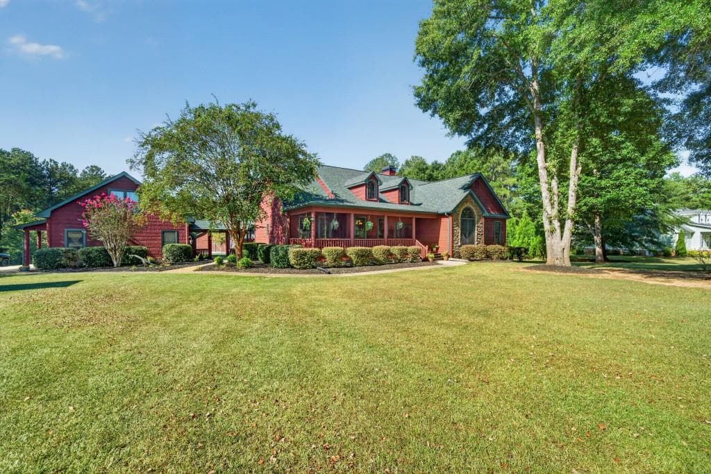 4 bedroom, 4 bathroom, 3,435 sq ft single family residence for sale at 2030 Aqua Road, Madison, GA 30650