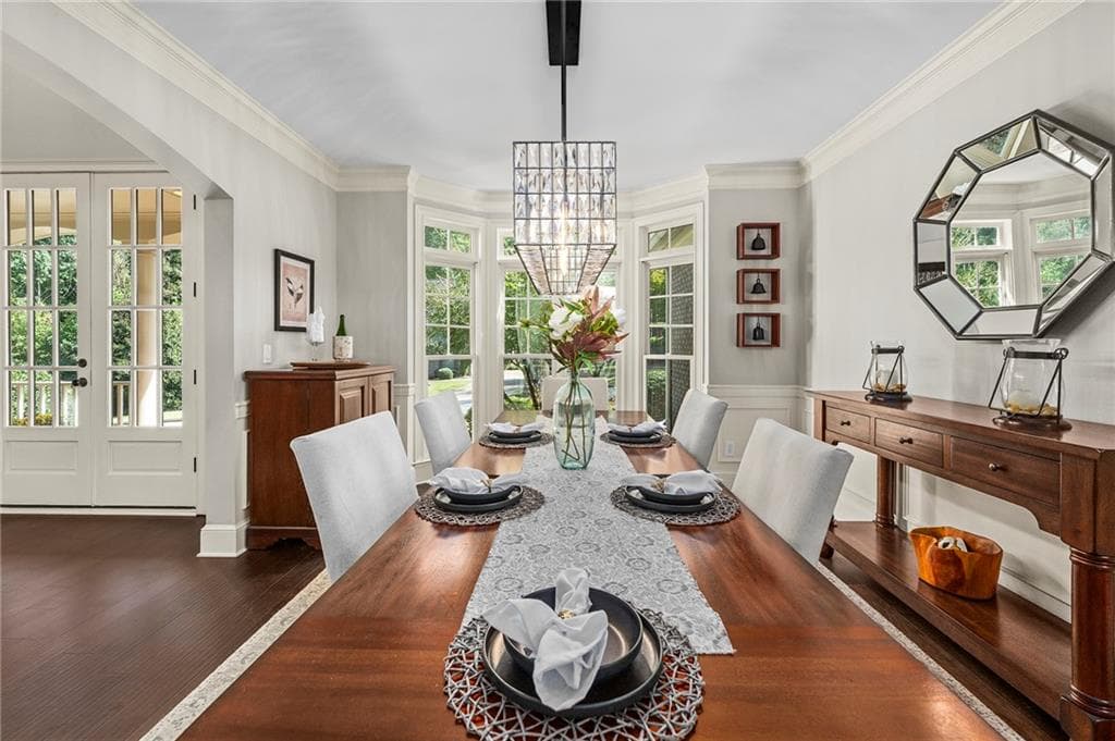 5 bedroom, 5 bathroom, 5,700 sq ft single family residence for sale at 402 Greyfield Drive, Canton, GA 30115 — photo 8