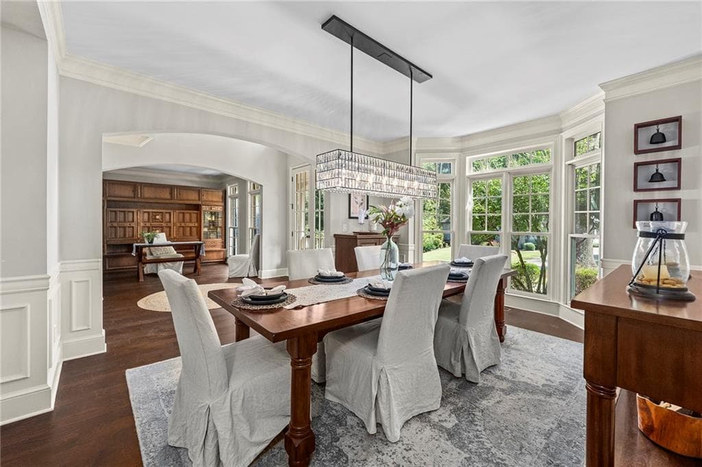 5 bedroom, 5 bathroom, 5,700 sq ft single family residence for sale at 402 Greyfield Drive, Canton, GA 30115 — photo 9