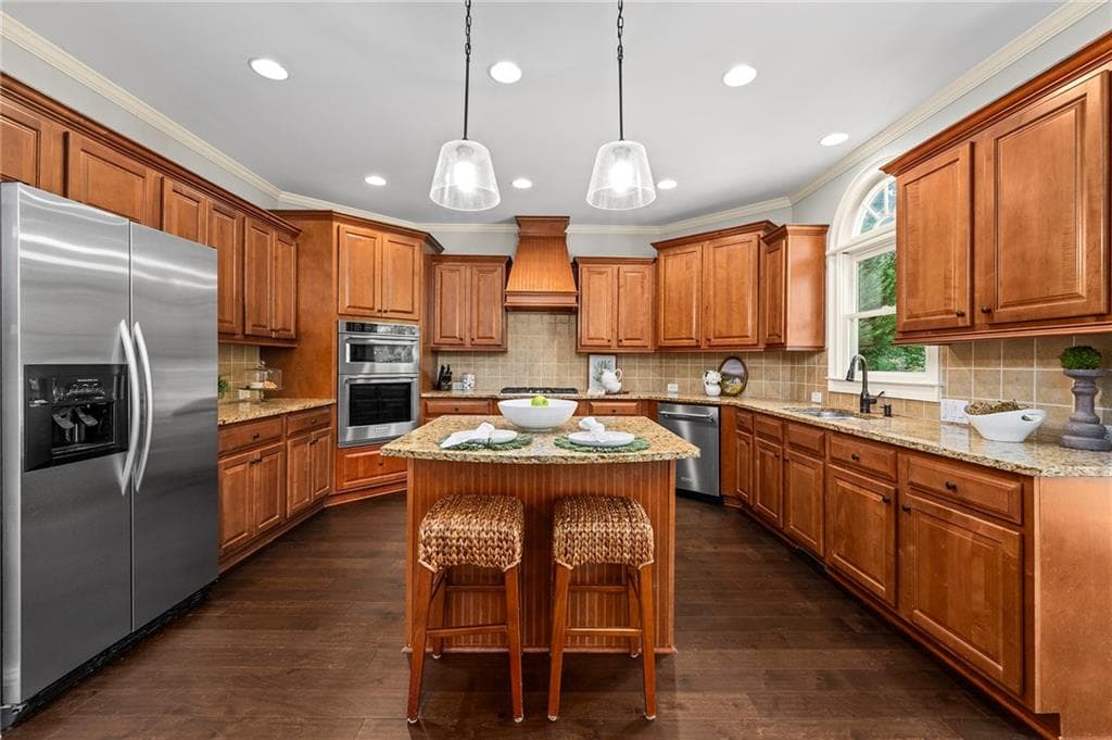 5 bedroom, 5 bathroom, 5,700 sq ft single family residence for sale at 402 Greyfield Drive, Canton, GA 30115 — photo 10