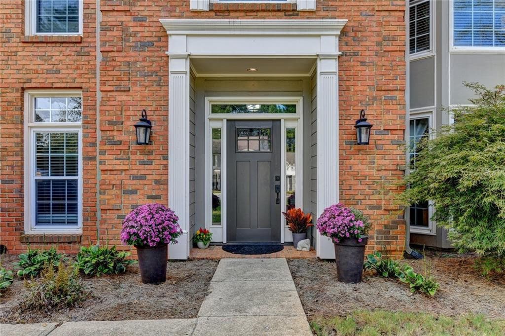 5 bedroom, 3 bathroom, 3,463 sq ft single family residence under contract at 11740 Windbrooke Way, Johns Creek, GA 30005 — photo 3