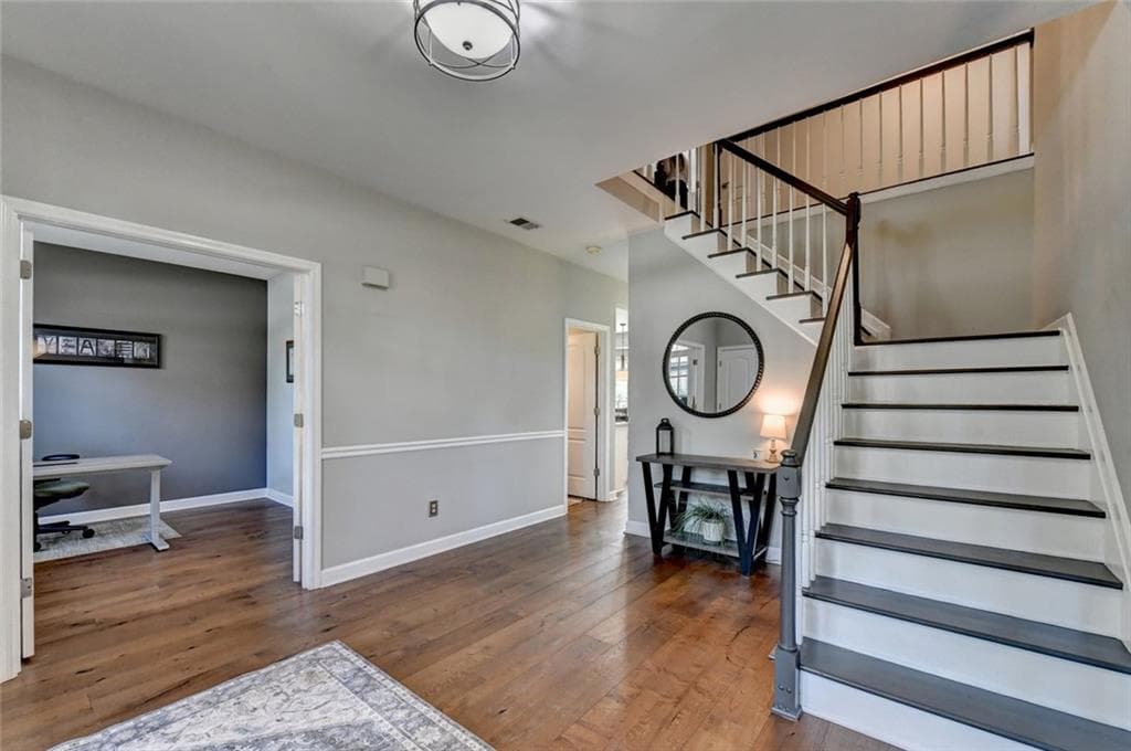 5 bedroom, 3 bathroom, 3,463 sq ft single family residence under contract at 11740 Windbrooke Way, Johns Creek, GA 30005 — photo 6
