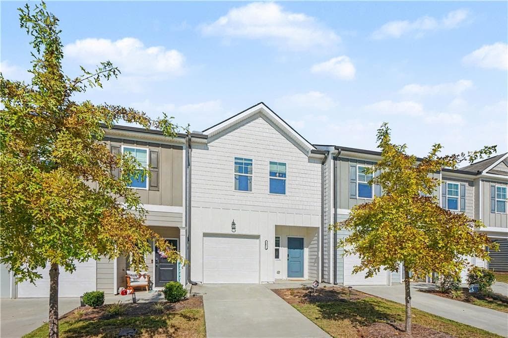 3 bedroom, 3 bathroom, 1,455 sq ft townhouse for sale at 181 Buckingham Lane, Hoschton, GA 30548 — photo 4