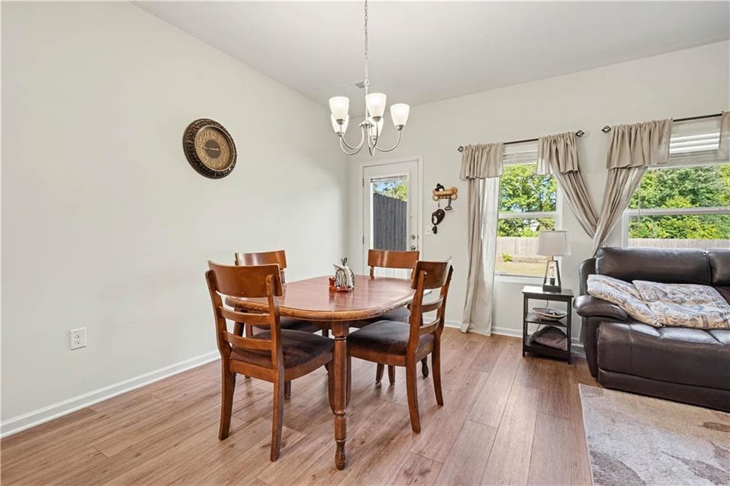 3 bedroom, 3 bathroom, 1,455 sq ft townhouse for sale at 181 Buckingham Lane, Hoschton, GA 30548 — photo 8