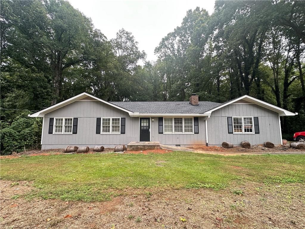 4 bedroom, 2 bathroom, 1,734 sq ft single family residence for rent at 2850 Bruckner Boulevard, Snellville, GA 30078 for $2,300 a month — photo 1 of 17