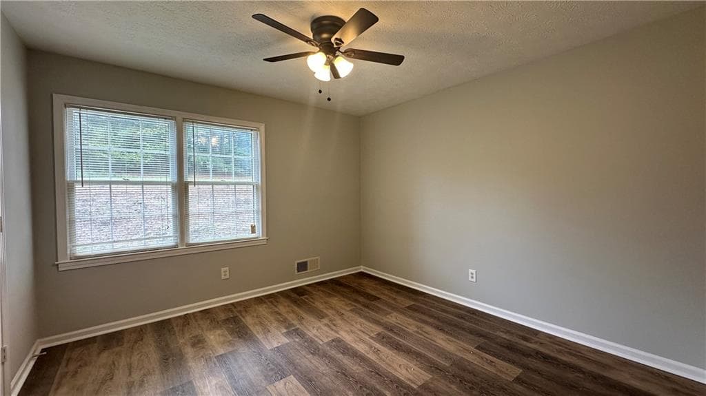 4 bedroom, 2 bathroom, 1,734 sq ft single family residence for rent at 2850 Bruckner Boulevard, Snellville, GA 30078 for $2,300 a month — photo 7