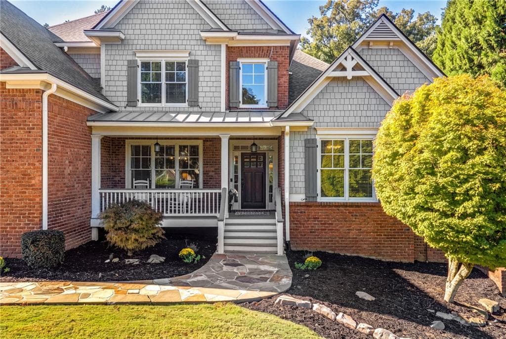 6 bedroom, 6 bathroom, 6,324 sq ft single family residence for sale at 14640 Timber Point, Milton, GA 30004 — photo 4