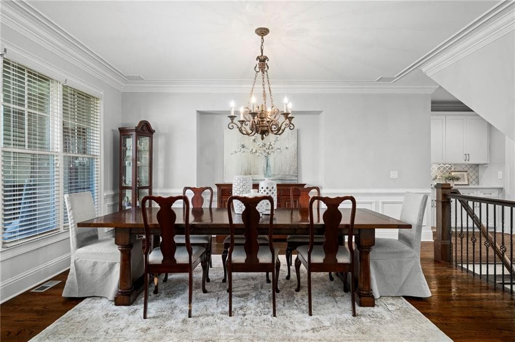 6 bedroom, 6 bathroom, 6,324 sq ft single family residence for sale at 14640 Timber Point, Milton, GA 30004 — photo 6