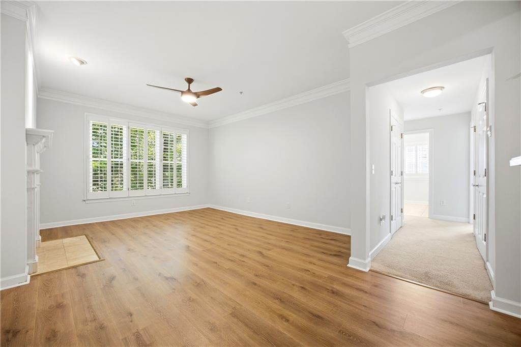 3 bedroom, 2 bathroom, 1,428 sq ft condominium for sale at 336 Ashford Circle, Dunwoody, GA 30338 — photo 4