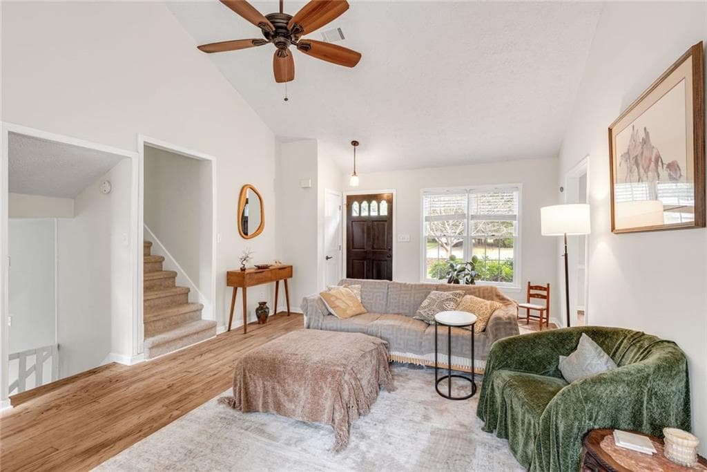 3 bedroom, 2 bathroom, 1,680 sq ft single family residence for sale at 2014 Arbor Forest Drive, Marietta, GA 30064 — photo 5