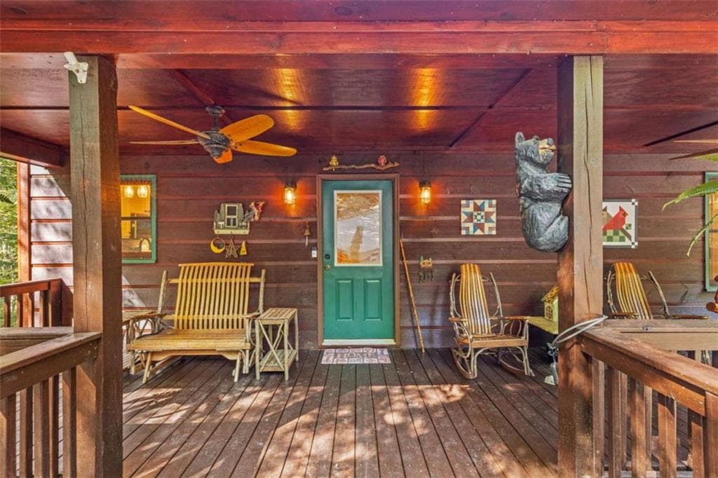 3 bedroom, 4 bathroom, 2,377 sq ft single family residence for sale at 169 Elba Court, Ellijay, GA 30540 — photo 7