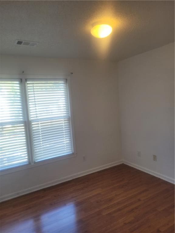 3 bedroom, 3 bathroom, 2,232 sq ft single family residence for sale at 3050 Binghampton Lane, Lawrenceville, GA 30044 — photo 6