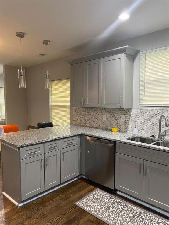 3 bedroom, 2 bathroom, 1,242 sq ft single family residence for rent at 141 Mcdonough Boulevard, Atlanta, GA 30315 for $2,500 a month — photo 3