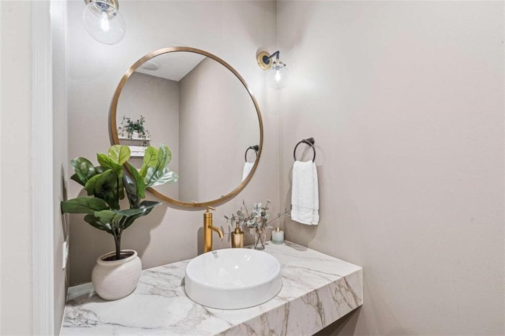 2 bedroom, 3 bathroom, 1,794 sq ft condominium for rent at 2233 Peachtree Road 402, Atlanta, GA 30309 for $4,800 a month — photo 6