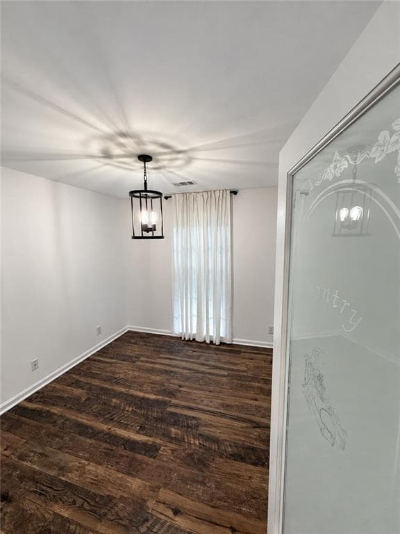 3 bedroom, 2 bathroom, 1,907 sq ft single family residence for sale at 3248 Continental Court, Lawrenceville, GA 30044 — photo 7