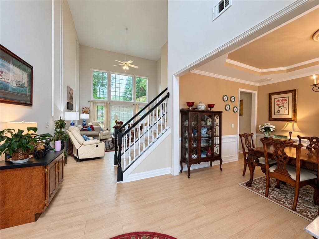 4 bedroom, 4 bathroom, 2,829 sq ft single family residence for sale at 1081 Copper Creek Drive, Canton, GA 30114 — photo 2