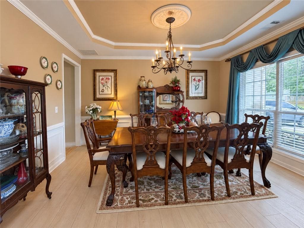 4 bedroom, 4 bathroom, 2,829 sq ft single family residence for sale at 1081 Copper Creek Drive, Canton, GA 30114 — photo 3