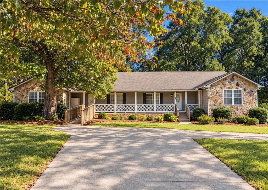 duplex for sale at 109 Lackawanna Trail, Ellenwood, GA 30294 — photo 1 of 1